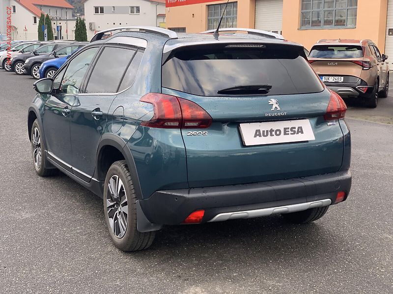 Peugeot 2008 (2016) 1.6 HDi, 1.maj,ČR, Allure - fotka 4 z 18