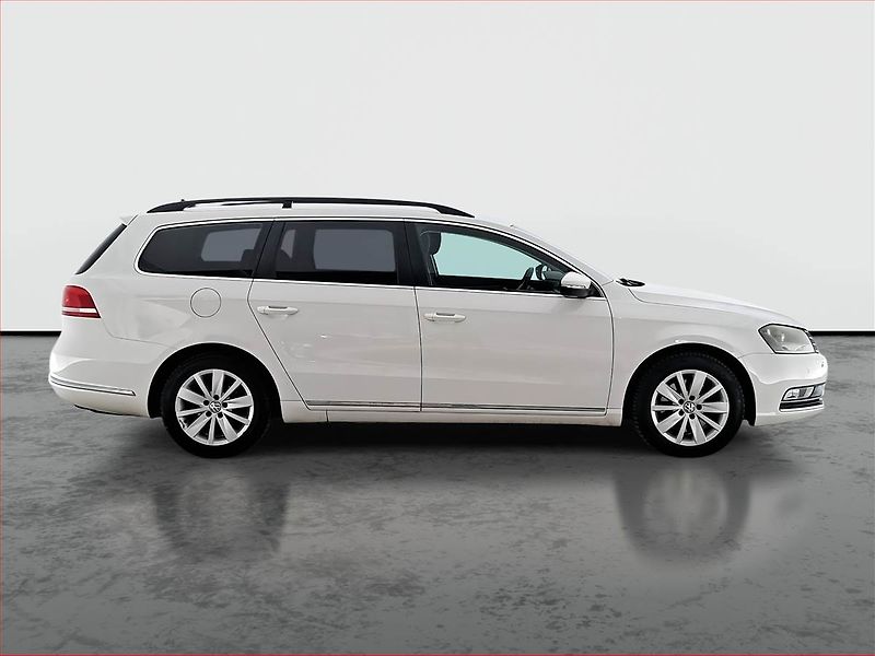 Volkswagen Passat (2012) 2.0 TDI, Park. senzory - fotka 6 z 17