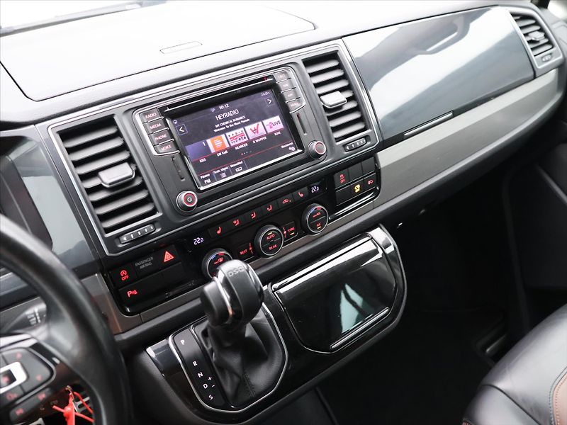 Volkswagen Multivan 2.0 TDI DSG 4x4 PanAmericana - fotka 21 z 35