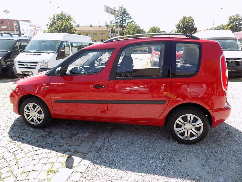 Škoda Roomster 1,2 TSI 63 KW ACTIVE, KLIMA - fotka 16 z 54