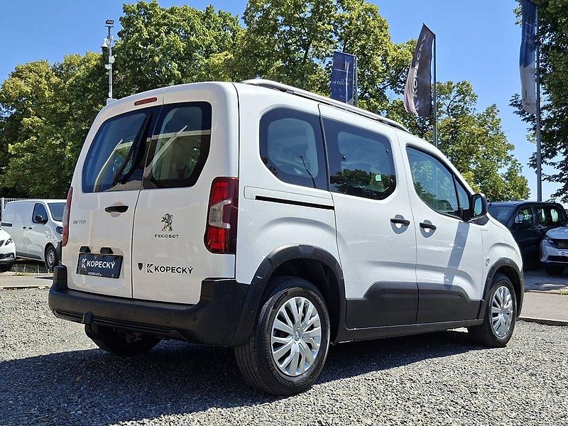 Peugeot Rifter ACTIVE 1.5 BHDi 130k M6 - fotka 3 z 22