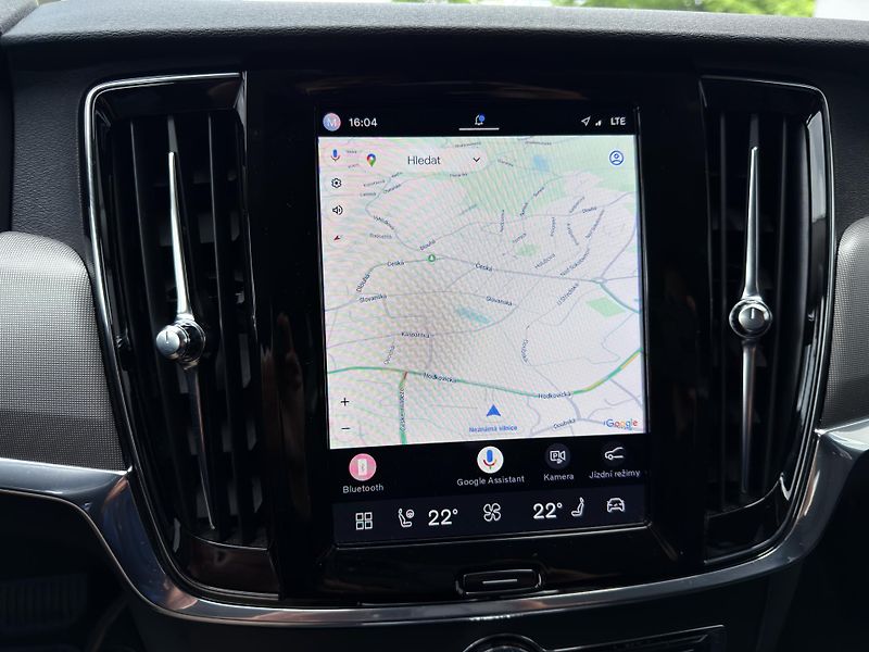 Volvo V90 CC B5 AWD (benzín) //REZERVACE - fotka 24 z 46