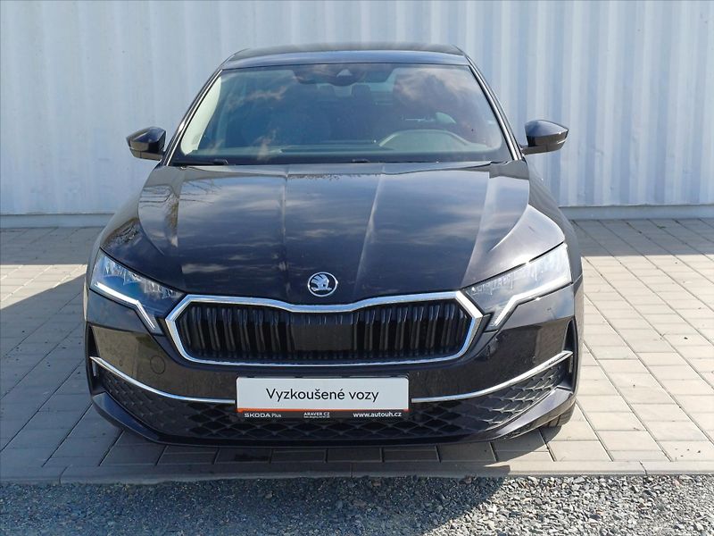 Škoda Octavia 1,5   M-HEV 110kW DSG Selectio - fotka 2 z 36