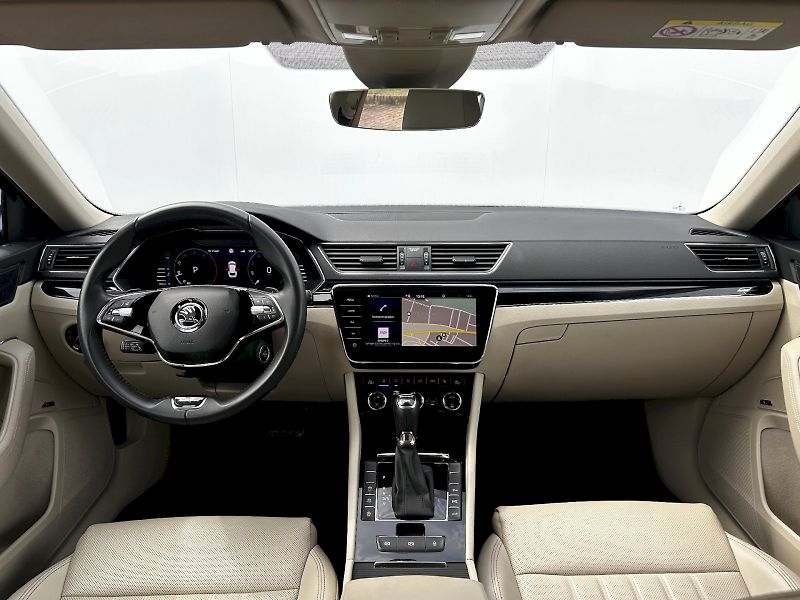 Škoda Superb (2023) Combi 2.0 TDI 147kW 4x4 DSG L& - fotka 5 z 35