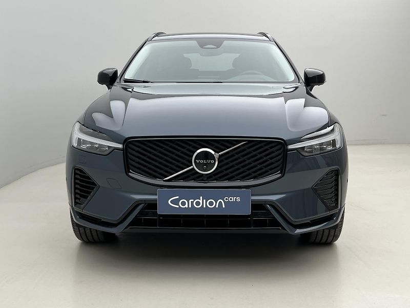 Volvo XC60 (2026) T6 AWD RECHARGE DARK PLUS AUT - fotka 14 z 45