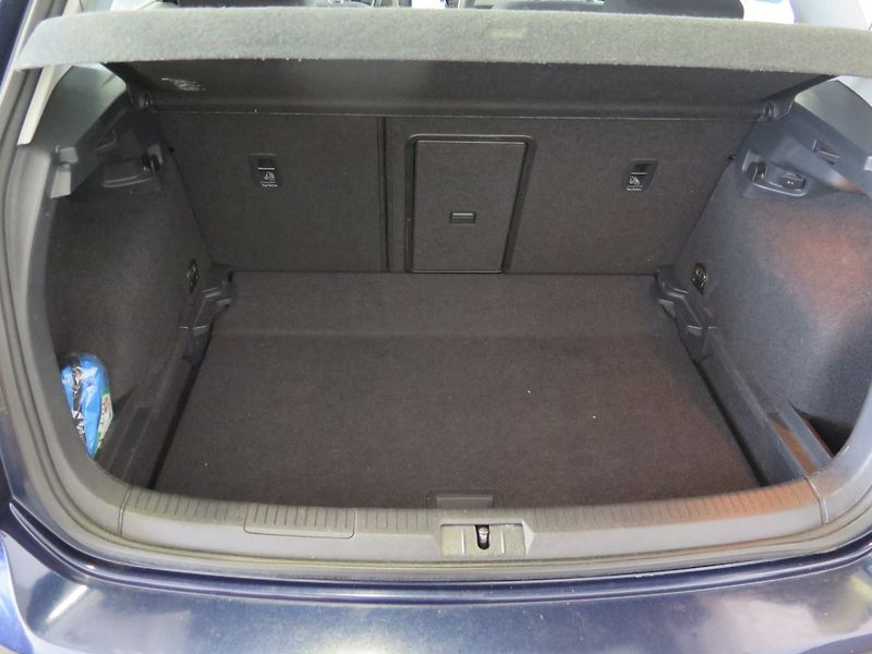 Volkswagen Golf (2014) 1.4TSI,klima,navi,senzory,tažn - fotka 18 z 26