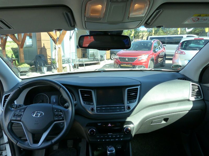 Hyundai Tucson 1.6 GDI Classic blue - fotka 17 z 26