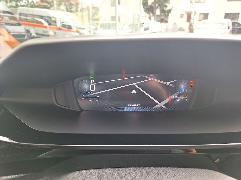 Peugeot 308 (2025) SW ALLURE Hybrid 145 e-DCS6 - fotka 14 z 21