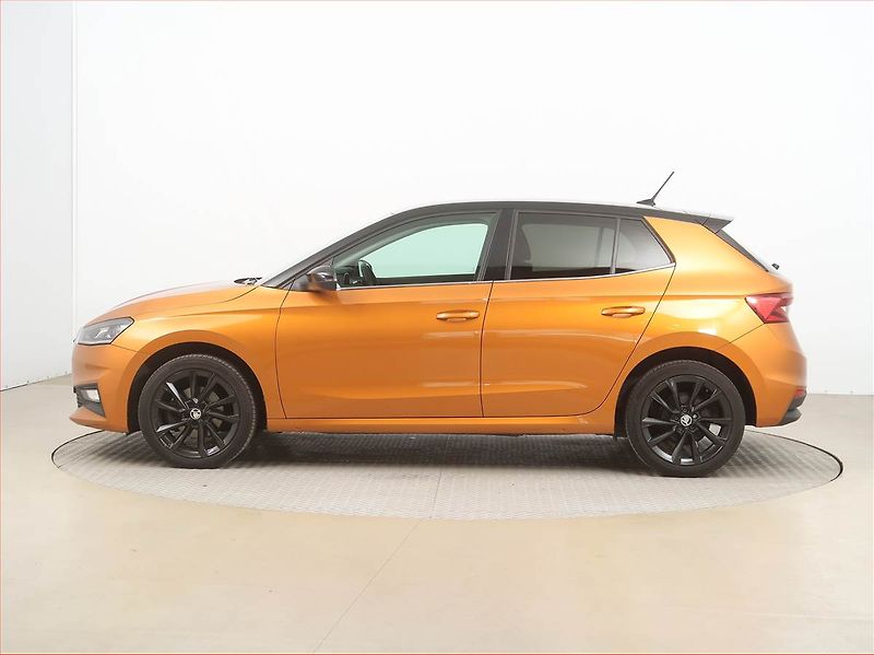 Škoda Fabia (2022) 1.0 TSI, Navi, Tempomat - fotka 3 z 18