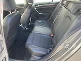 Volkswagen Golf (2015) 1.6 TDi, DSG, výhřev sed. - náhled 10