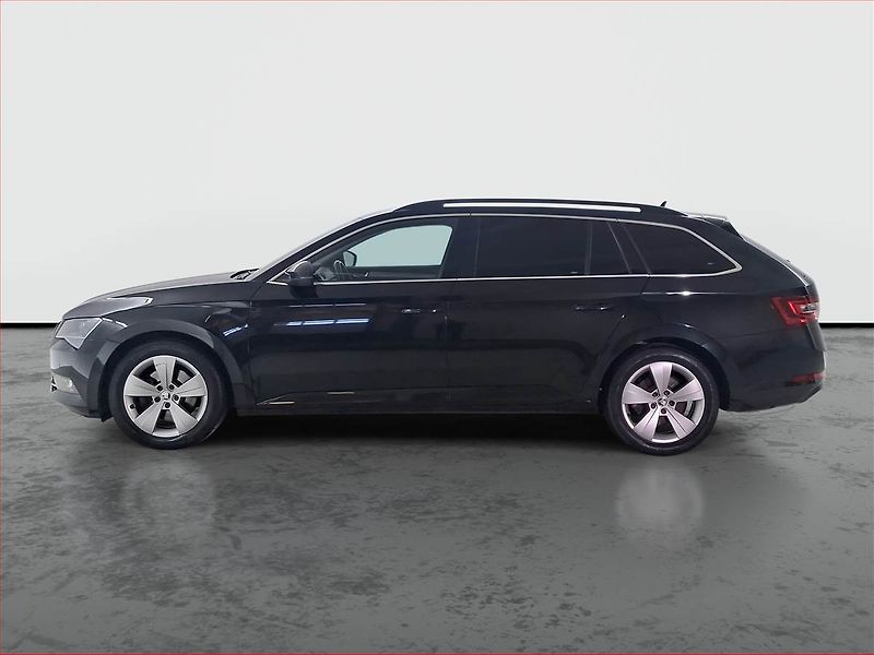 Škoda Superb (2018) Ambition 2.0 TDI, Automat, ČR - fotka 3 z 16