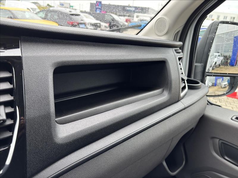Ford Transit 2,0 EcoBle 96kW L3 - fotka 39 z 41