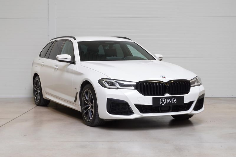 BMW Řada 5 520dxDrive,M-Packet,Tažné,ACC - fotka 3 z 37