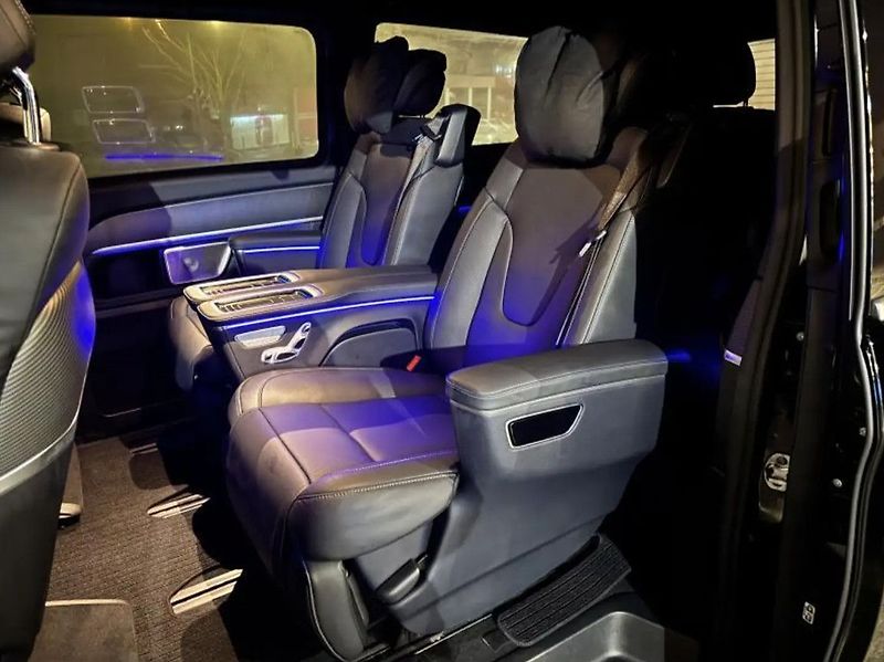 Mercedes-Benz Třídy V 4M Exclusive XL AIRMATIC - fotka 16 z 23