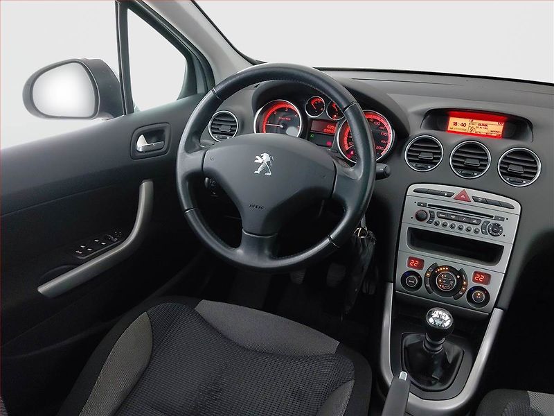Peugeot 308 (2012) 1.6 HDi, Tempomat - fotka 7 z 20