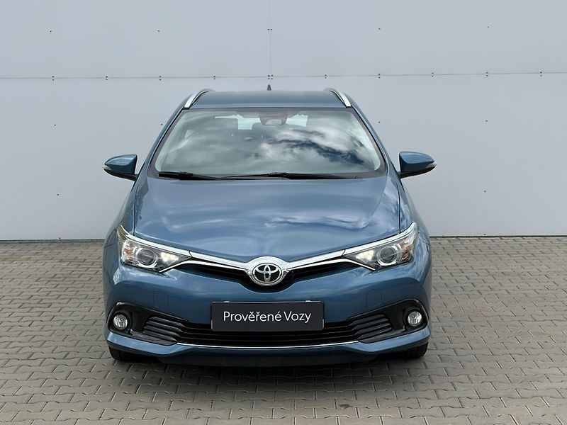 Toyota Auris 1.6 Valvematic Active - fotka 4 z 24