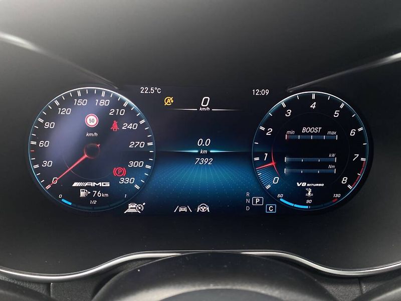 Mercedes-Benz Třídy C (2021) 63s AMG kupé - fotka 16 z 27