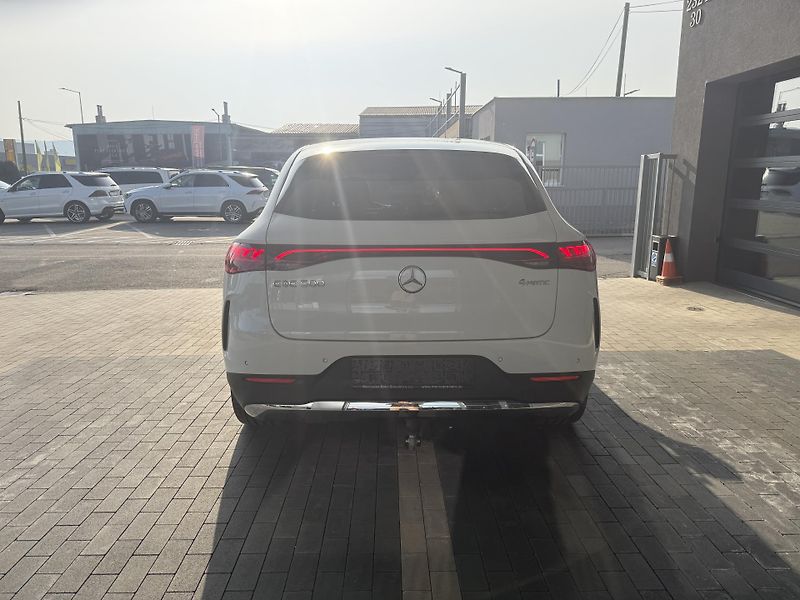 Mercedes-Benz EQE (2024) EQE 500 4MATIC SUV Edícia - fotka 10 z 42
