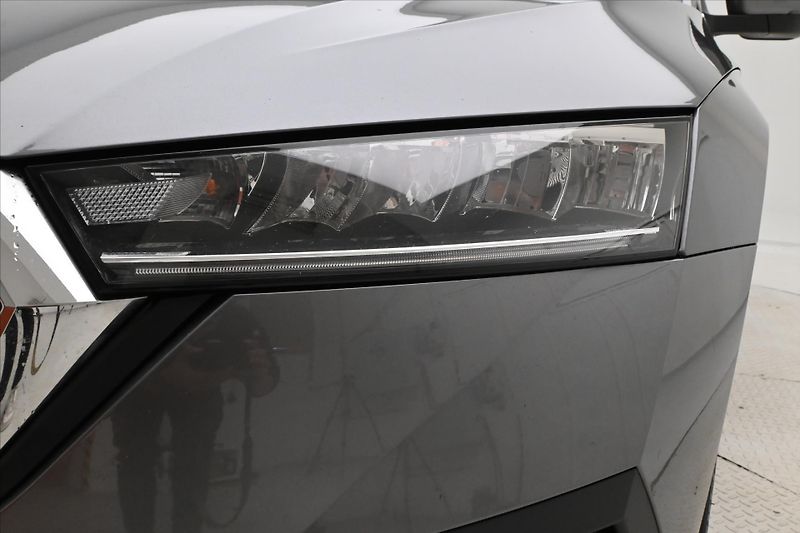 Škoda Octavia 2,0 TDI 110kW DSG Style Záruka - fotka 31 z 33