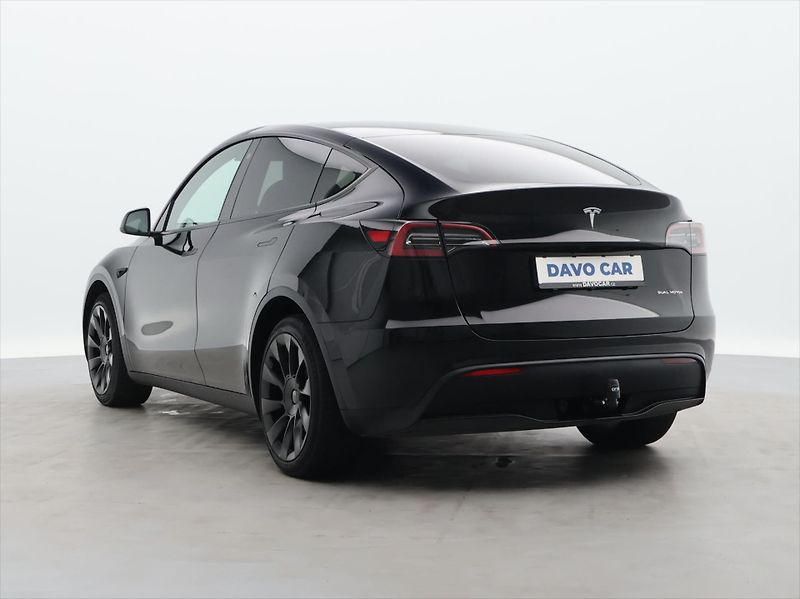 Tesla Model Y LR AWD sOH 92% 1.Maj DPH - fotka 5 z 32