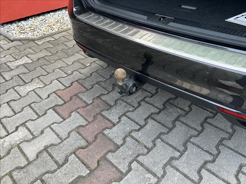 Volkswagen Passat 2,0 TDi Bussines DSG záruka - fotka 31 z 31