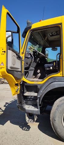 Volvo (2007) 8x6 kovo 54/32t E5 Terberg+HR - fotka 8 z 20