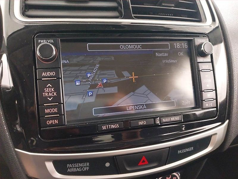 Mitsubishi ASX (2016) 2.2 DI-D, 4X4, Automat - fotka 13 z 25
