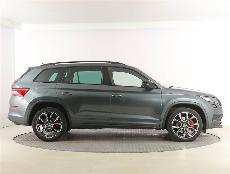 Škoda Kodiaq (2019) RS 2.0 TDI - fotka 6 z 32