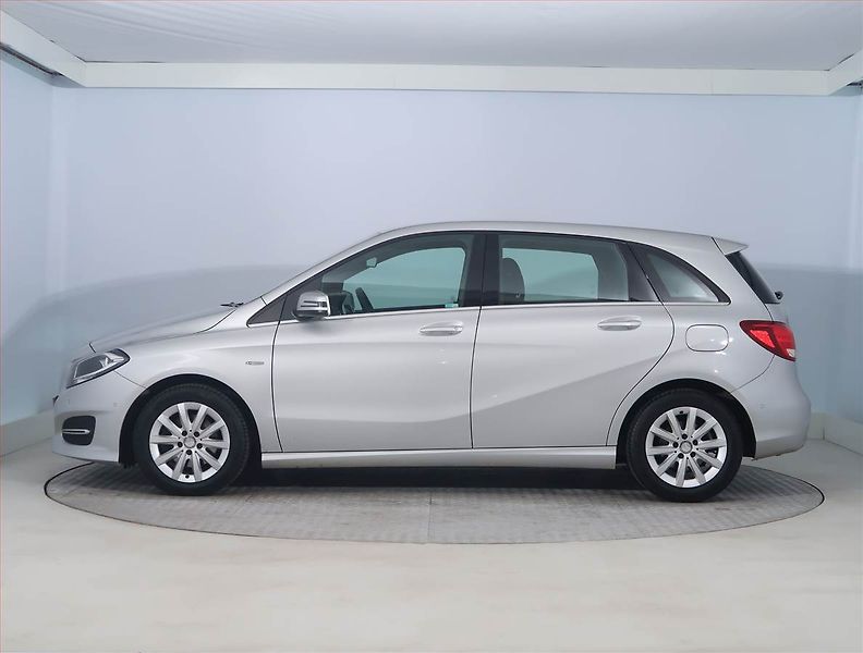 Mercedes-Benz Třídy B (2017) B 200 CDI, Serv.kniha - fotka 3 z 19