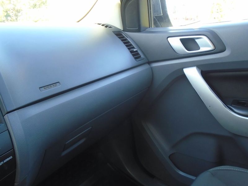 Ford Ranger (2015) 2.2 TDCi - fotka 23 z 27