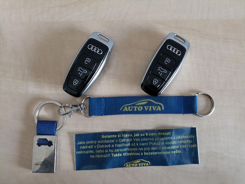 Audi Q5 2,0TFSi 195kW,Sportback, 4x4 - fotka 47 z 63