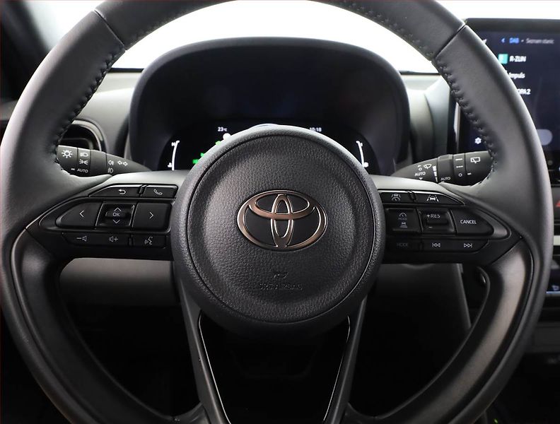 Toyota Yaris Cross (2025) 1.5 VVT-iE - fotka 8 z 18