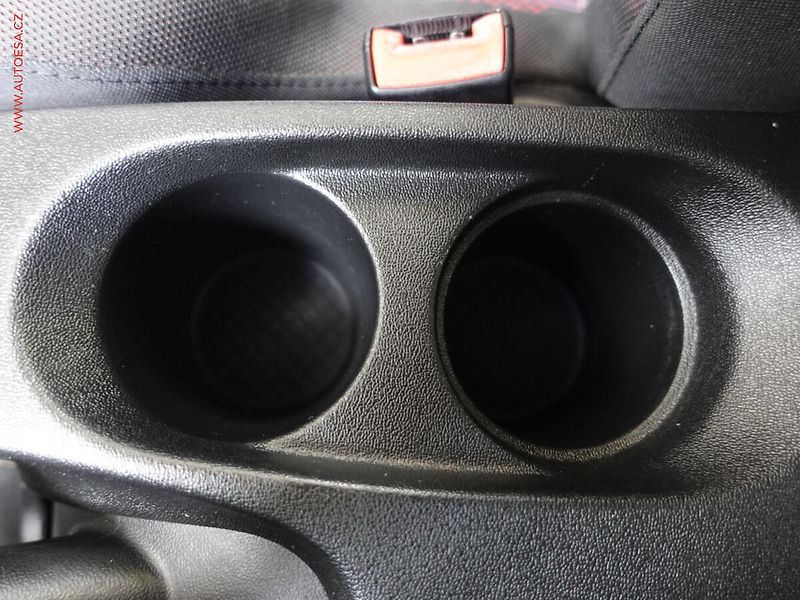 Seat Leon (2007) 2.0 TDi, Stylance - fotka 20 z 20