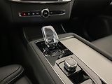 Volvo XC90 (2026) B5 AWD BLACK EDITION ULTRA 7 - náhled 42