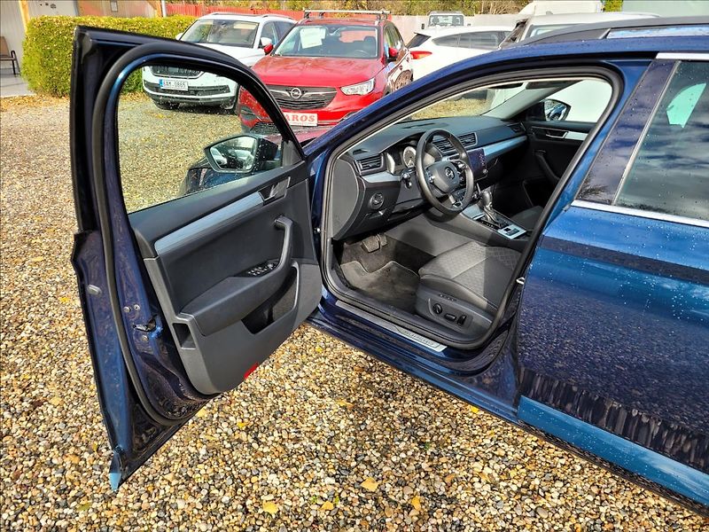 Škoda Superb 1,4 TSI,PHEV,DSG,LED,NAVI,VÝHŘ - fotka 7 z 47