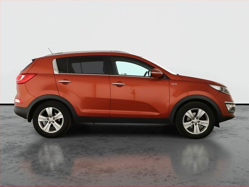 Kia Sportage (2012) 2.0 CRDi, 4X4, Tempomat - fotka 6 z 14