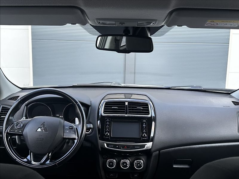 Mitsubishi ASX 2,2 DI-D 150PS  Intense+ A/T 4 - fotka 29 z 51