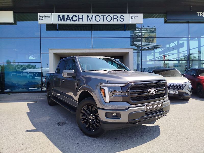 Ford F-150 (2025) Lariat 5,0 298 kW - fotka 7 z 22
