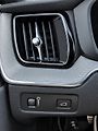 Volvo XC60 (2021) Mild-hybrid 220kW - náhled 15