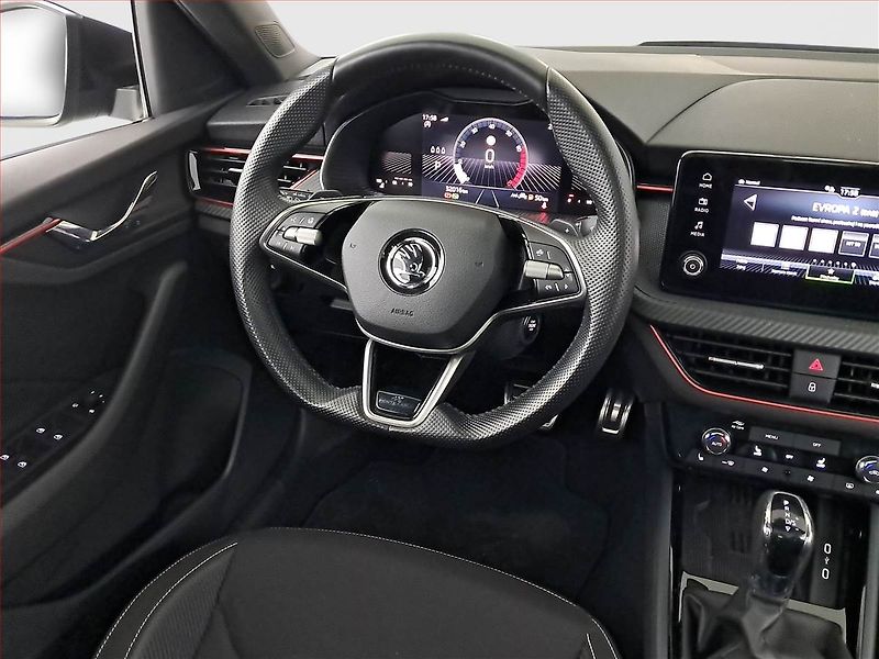 Škoda Kamiq (2024) Monte Carlo 1.5 TSI - fotka 7 z 21