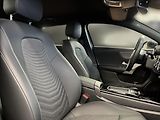 Mercedes-Benz Třídy A 180 Progressive Line - náhled 15