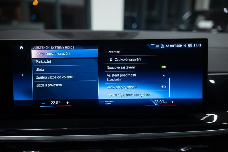 BMW X7 (2023) 40D 250KW M-SPORT MASÁŽE TAŽNÉ - fotka 45 z 49