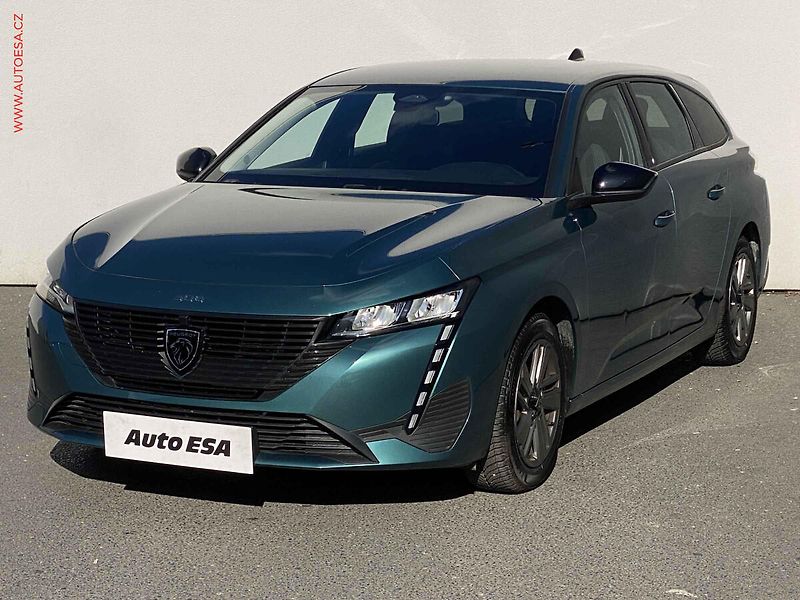 Peugeot 308 (2022) 1.2 i, 1.maj,ČR, Active - fotka 3 z 17