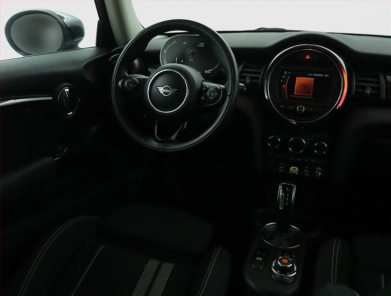 Mini Ostatní (2020) Cooper SE 32 kWh, SoH 95% - fotka 7 z 17