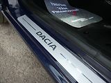 Dacia Sandero 1,0 SCe 54kW serviska, ČR - náhled 31