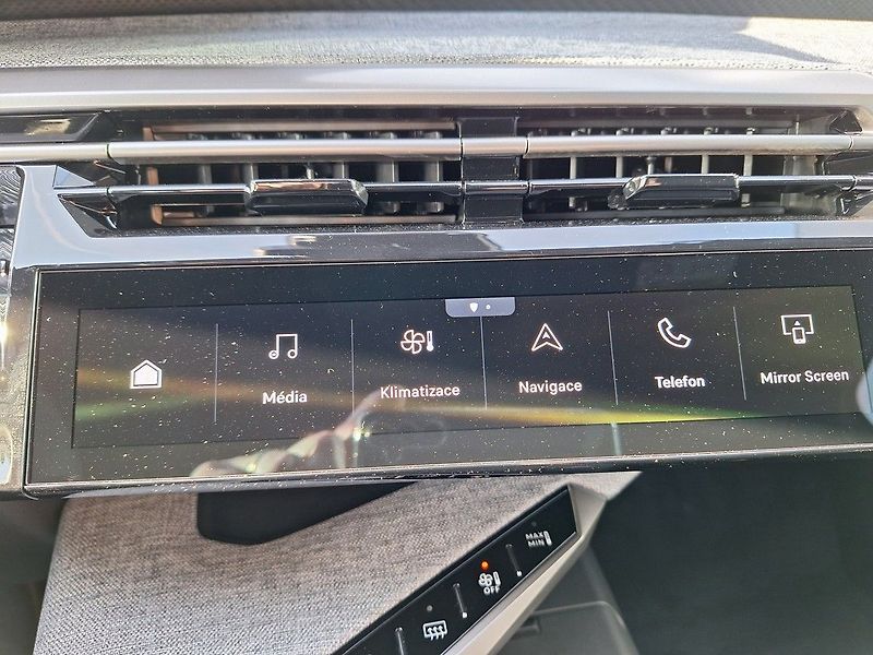 Peugeot 3008 (2026) ALLURE Hybrid 145 e-DCS6 - fotka 16 z 19