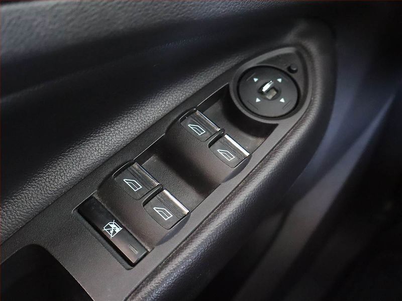 Ford Kuga (2014) 2.0 TDCi, 4X4, Automat - fotka 24 z 24