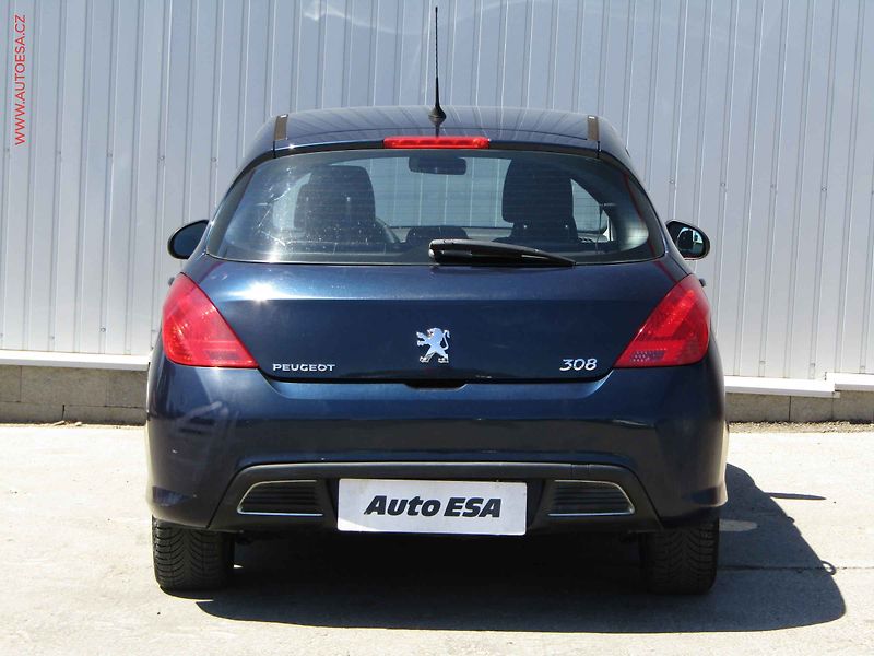 Peugeot 308 (2010) 1.6HDi, ČR, Premium - fotka 5 z 16