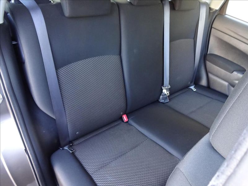 Mitsubishi ASX 1,6 i 85kW - fotka 25 z 52