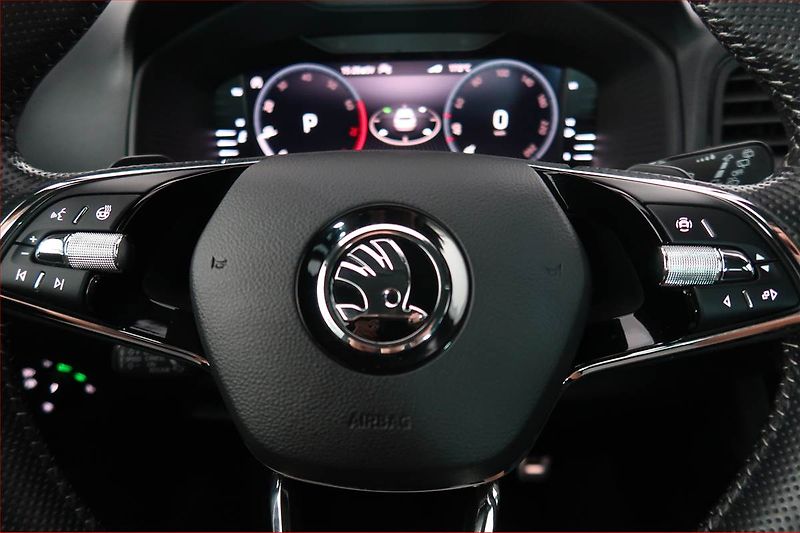 Škoda Karoq (2021) Sportline 1.5 TSI - fotka 20 z 23